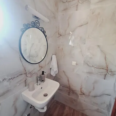 Anastasia Chalatsogianni * Paralia Pantaleimonos